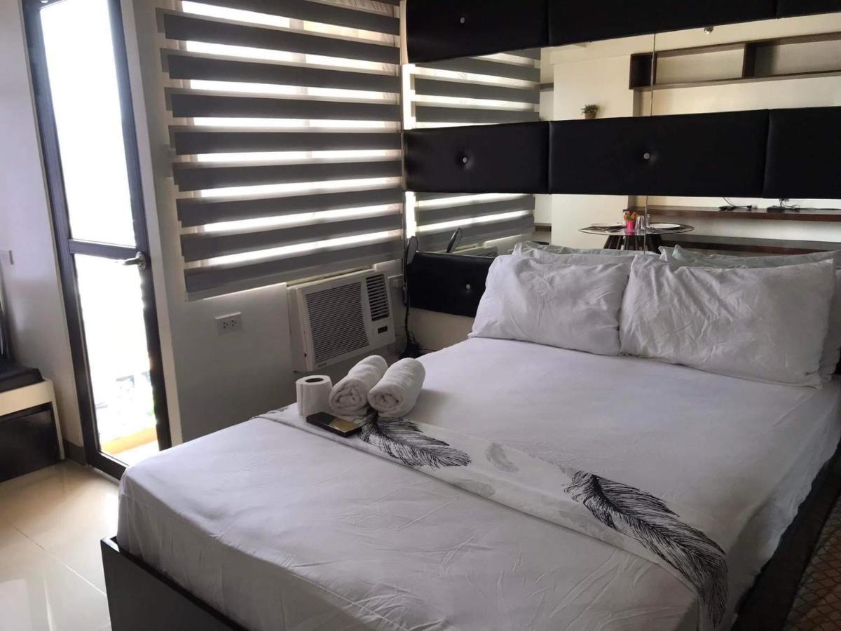 Mabolo Garden Flat A6 With Free Rooftop Pool Cebu Екстериор снимка