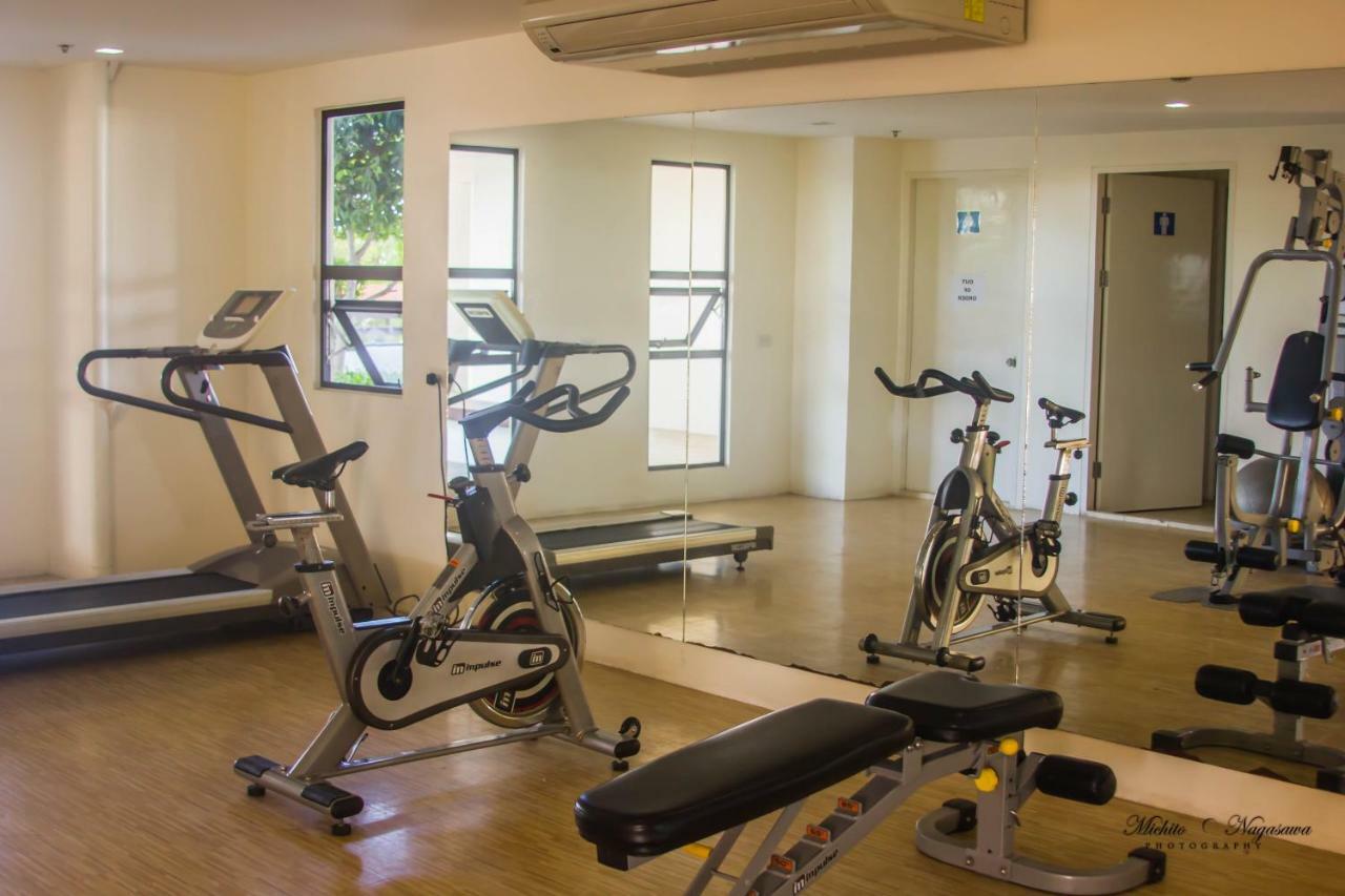 Mabolo Garden Flat A6 With Free Rooftop Pool Cebu Екстериор снимка